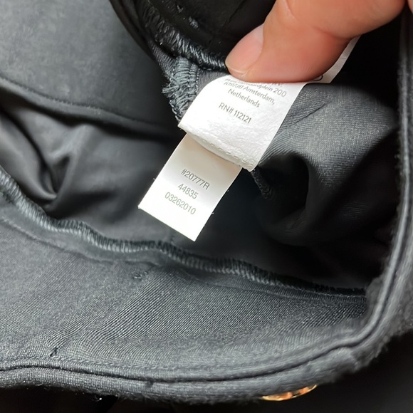 NEW! SPANX The Perfect Pant, Button Tapered Ankle 20777R SIZE MEDIUM 1075 - Picture 9 of 9